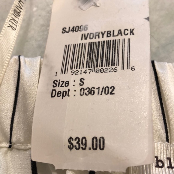 2 for $5. NWT blu pepper off shoulder top sz S - Picture 5 of 8